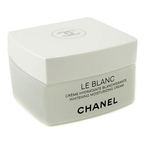 chanel le blanc whitening moisturizing fluid|chanel le blanc reviews.